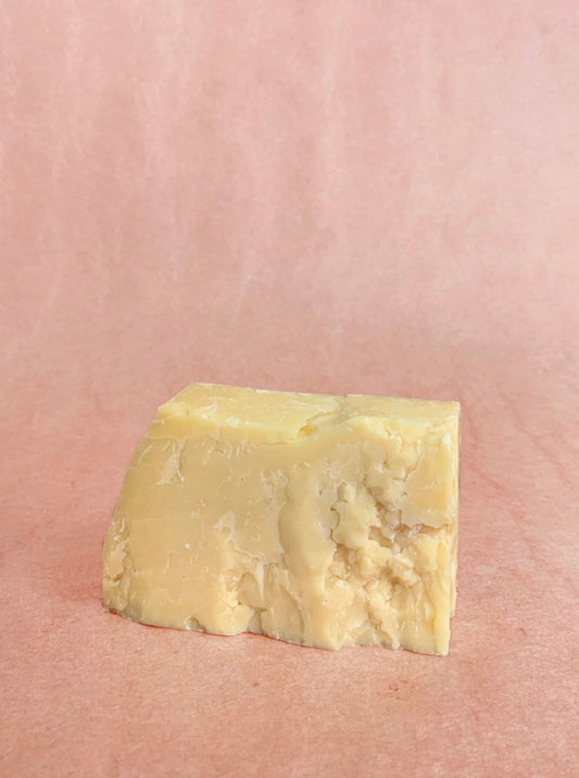 Avonlea cheddar, by the 200g